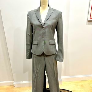 Theory grey wide leg pantsuit.  Size 10.